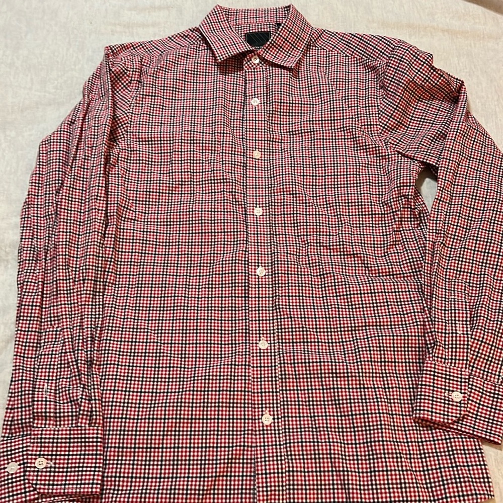 Sahara Club Long-Sleeve Button Down Shirt, Small